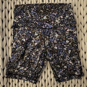Lululemon biker shorts 6” high rise